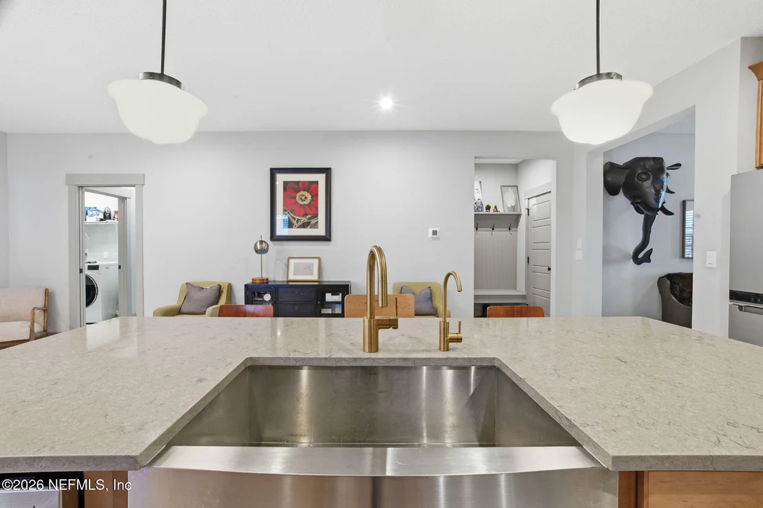 Photo of 3737 EAGLE ROCK Road