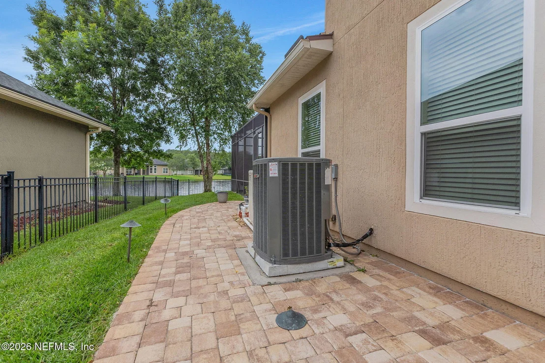 Photo of 137 ELLSWORTH Circle