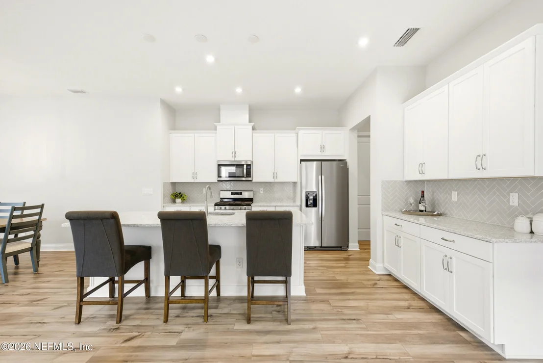 Photo of 351 LADYSLIPPER Drive
