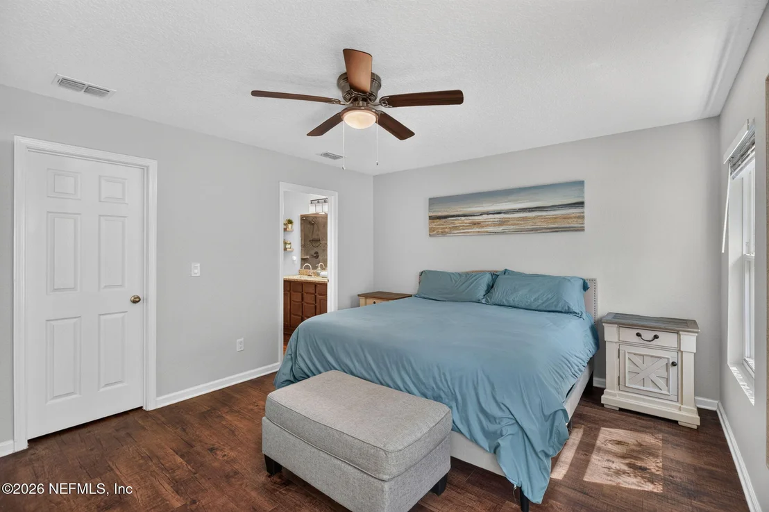 Photo of 6983 LORIS Lane