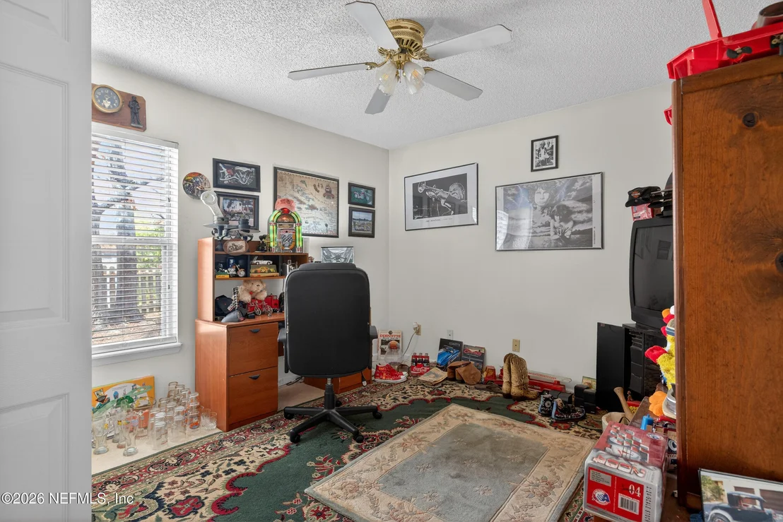 Photo of 9009 NEEDLEPOINT Place