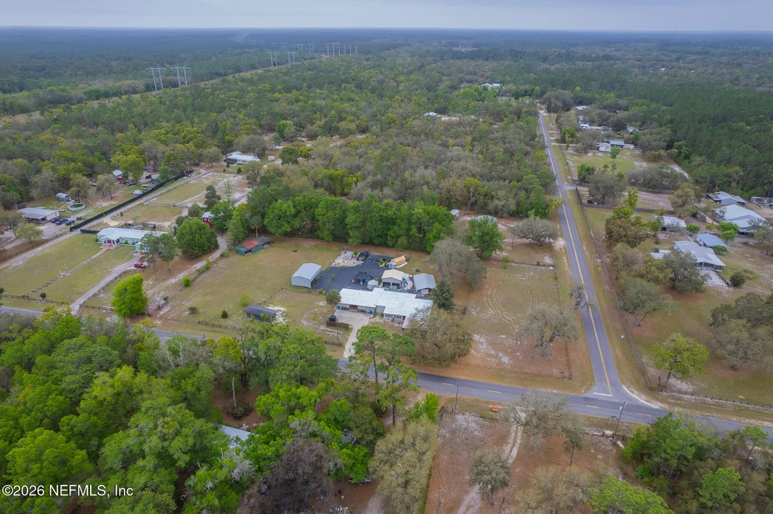 Photo of 239 LYNNE Drive