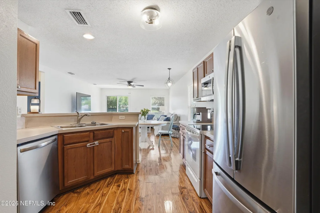 Photo of 941 WYNFIELD Circle
