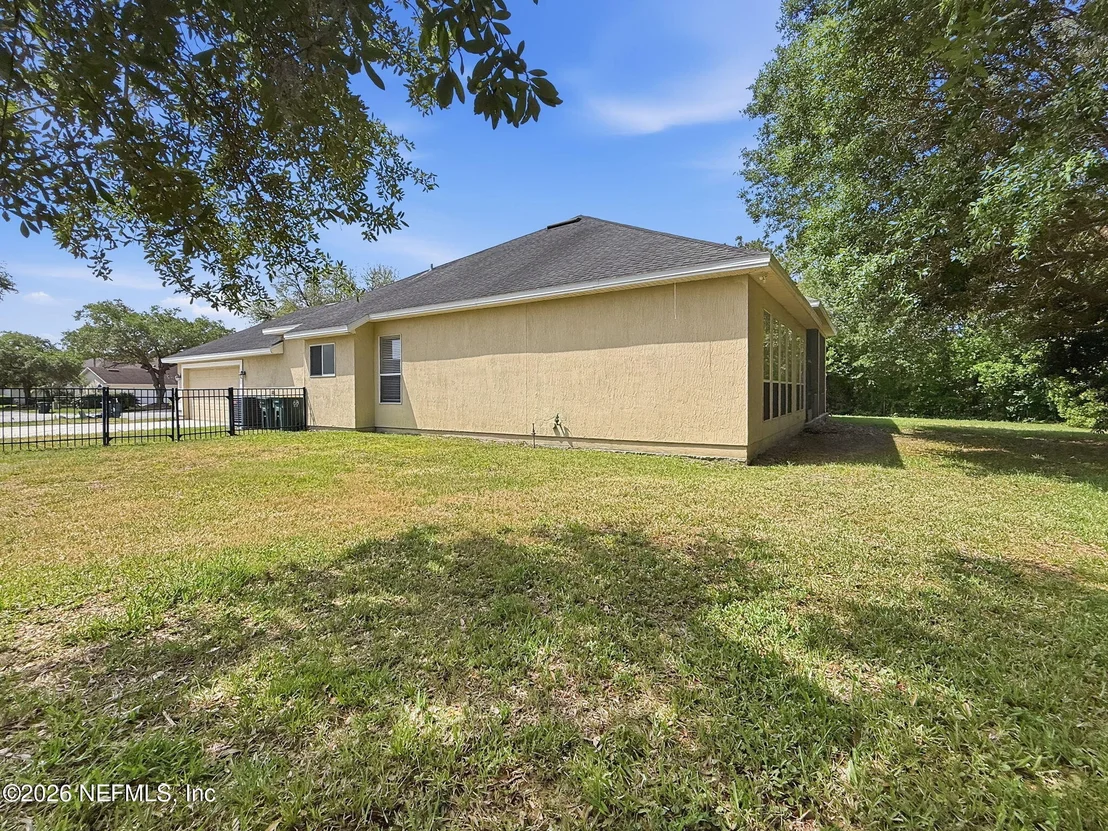 Photo of 10973 HICKORY TRACE Lane