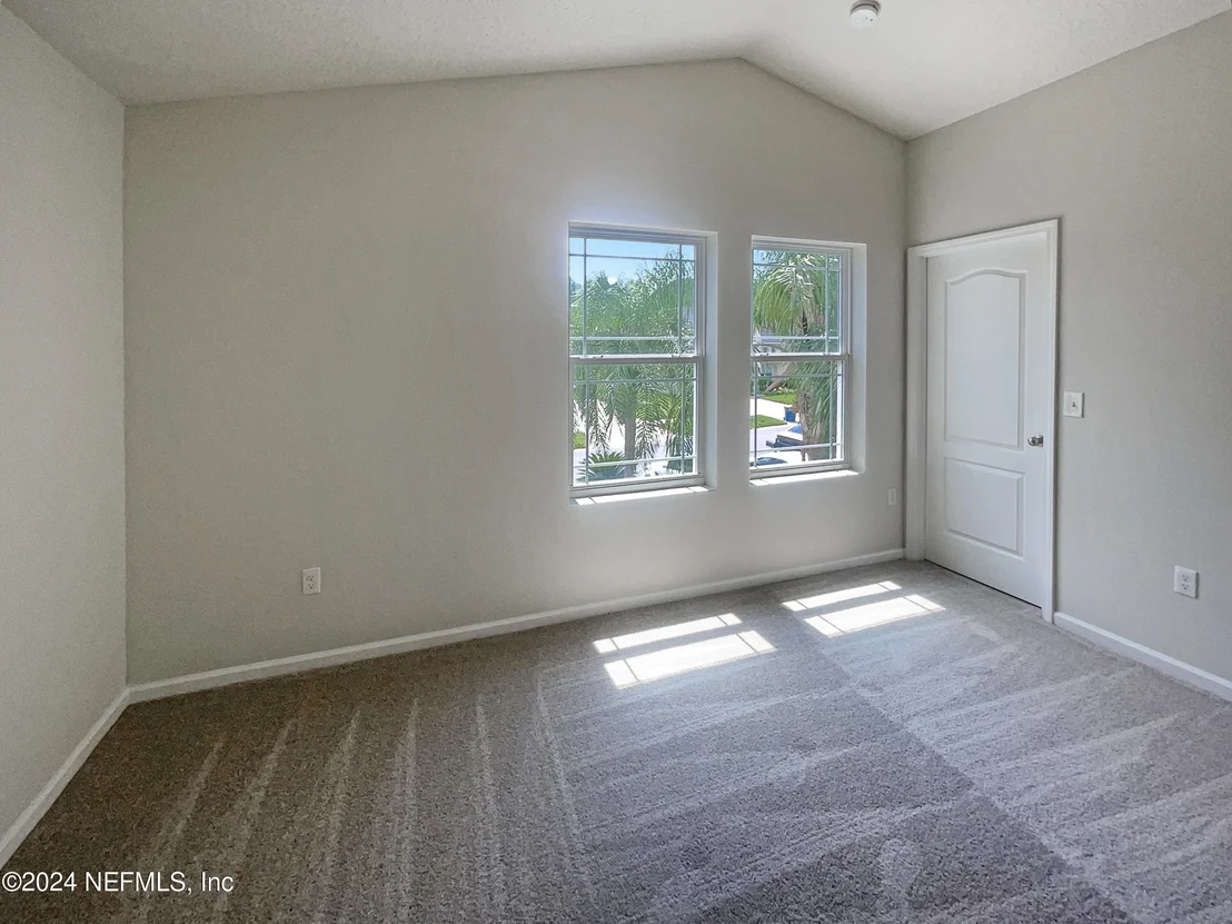 Photo of 13527 DEVAN LEE Drive E