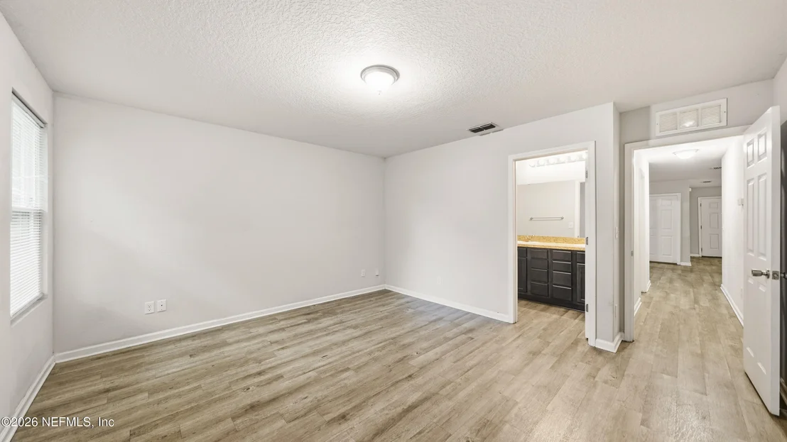 Photo of 2355 JAYSON Avenue