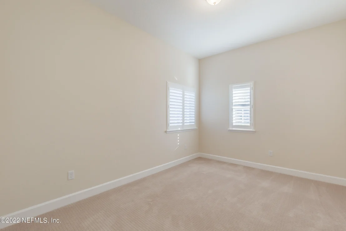 Photo of 276 MANOR Lane