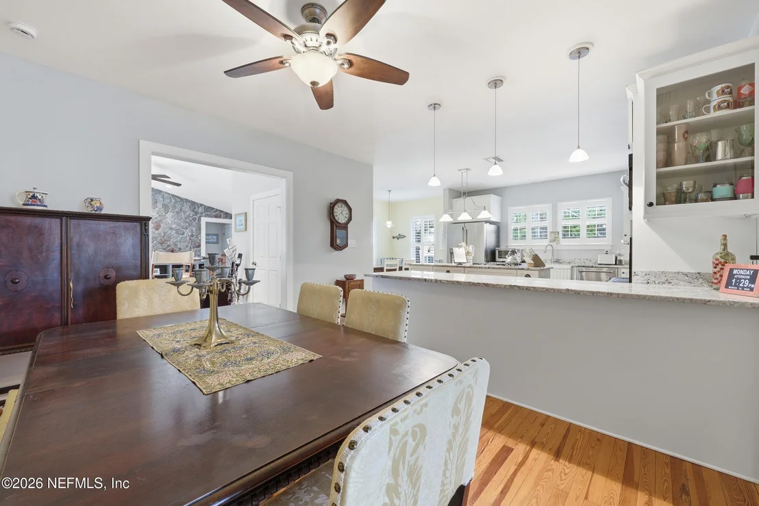 Photo of 17 SYLVAN Drive