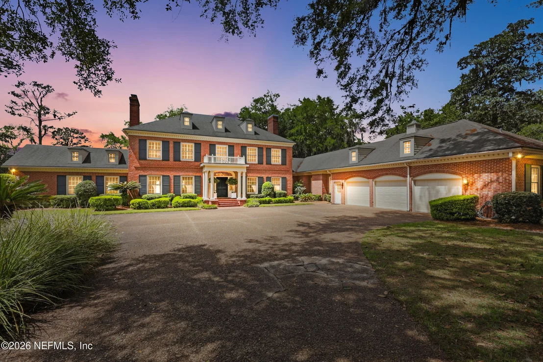 Photo of 13200 MANDARIN Road