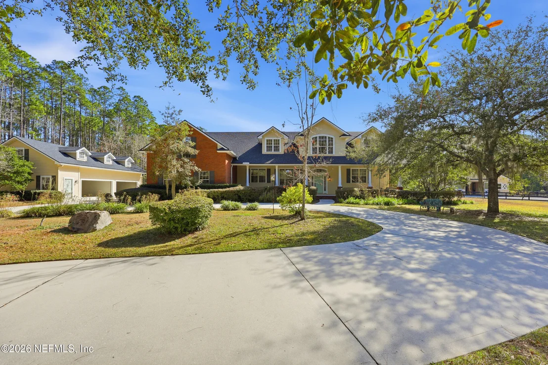 Photo of 418 TRIPLE CROWN Lane