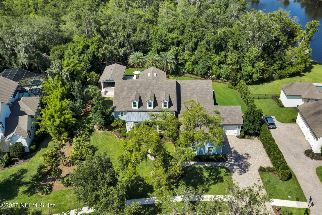 Photo of 122 SENORA Court