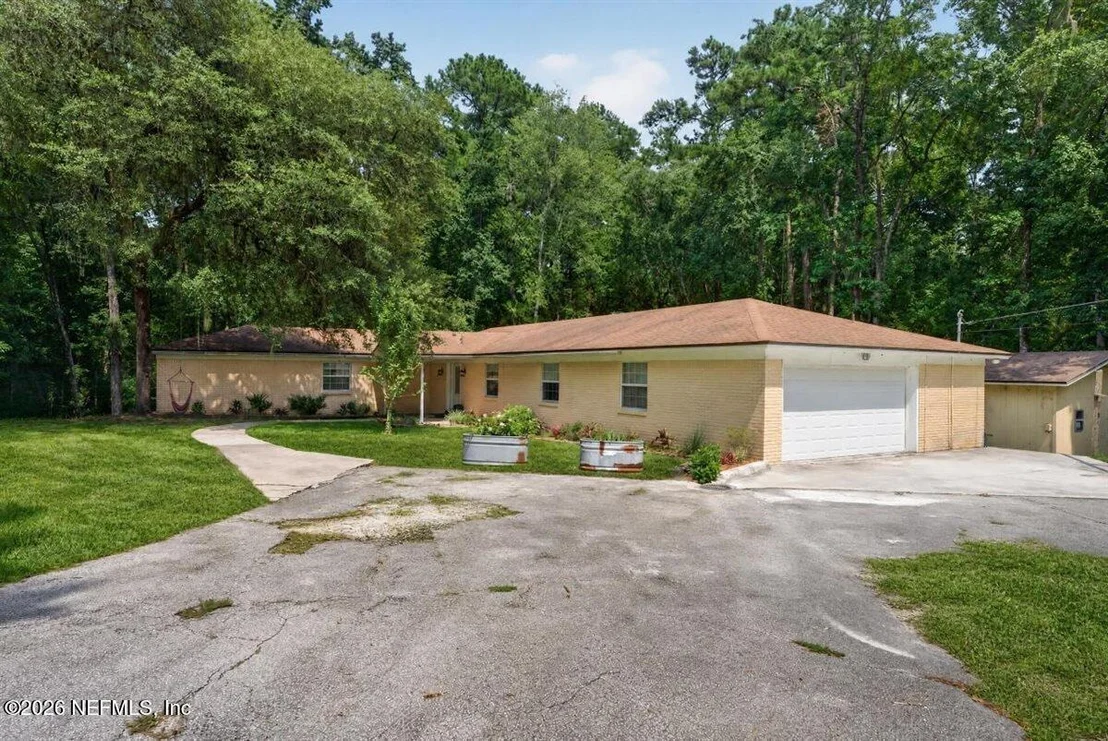 Photo of 3621 COUNTY ROAD 215