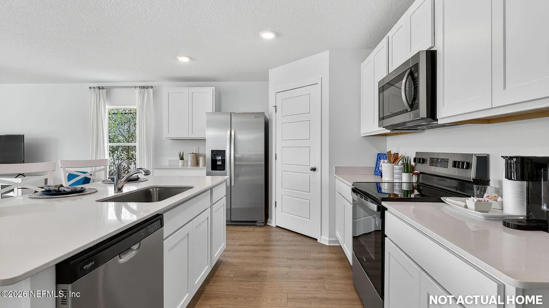 Photo of 16 RYBARK Lane