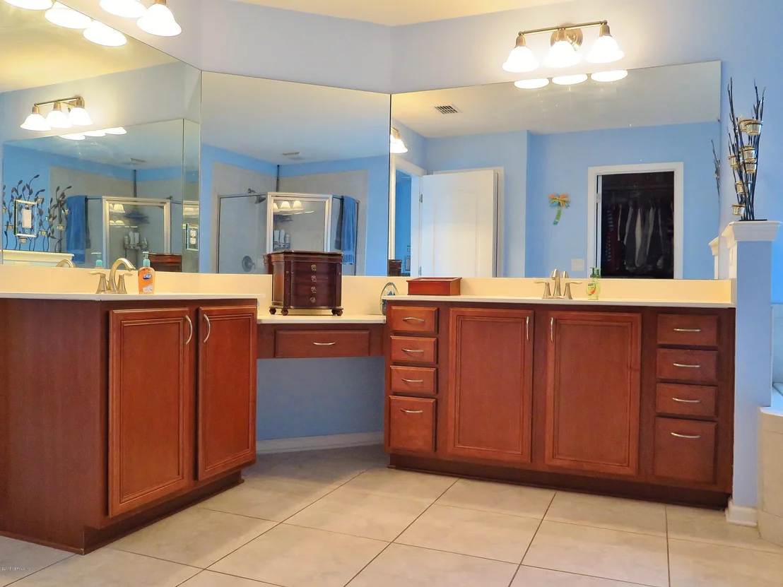 Photo of 211 PINE ARBOR Circle
