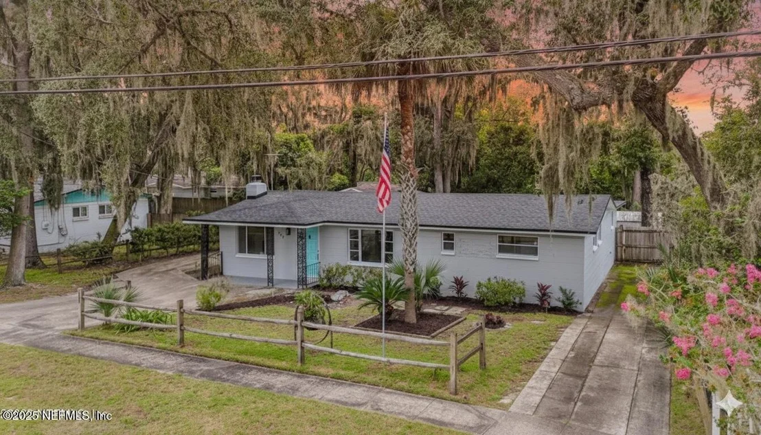 Photo of 249 MERCURY Drive