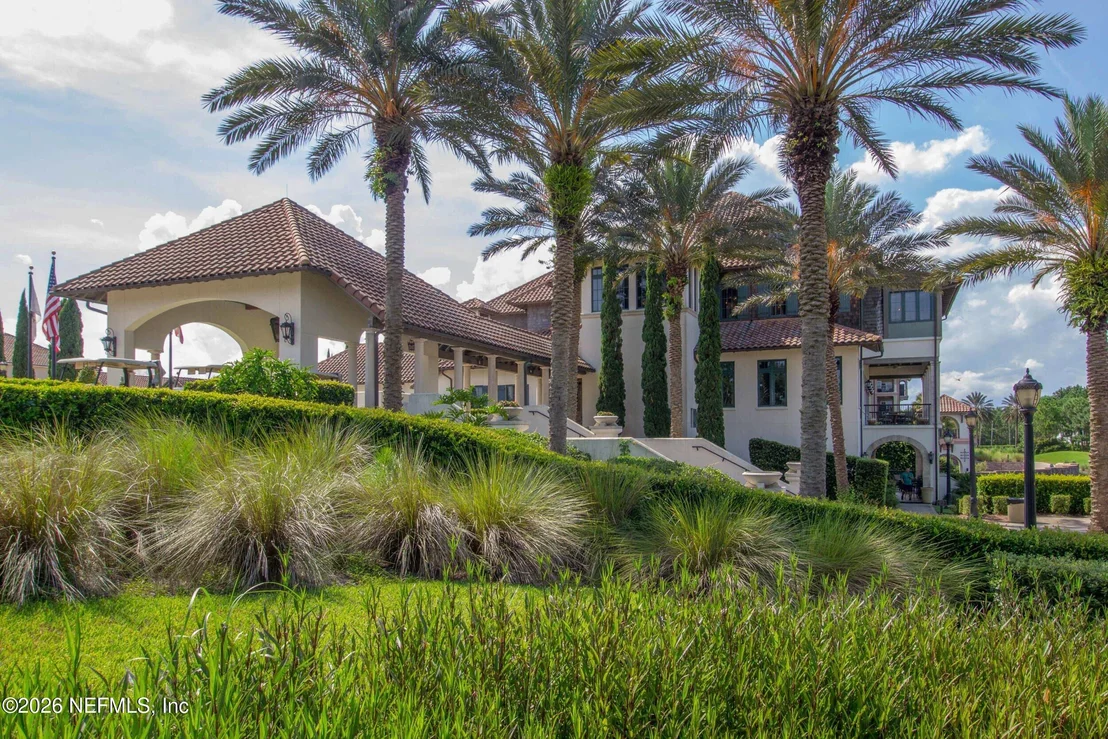 Photo of 559 GLORIETA Drive