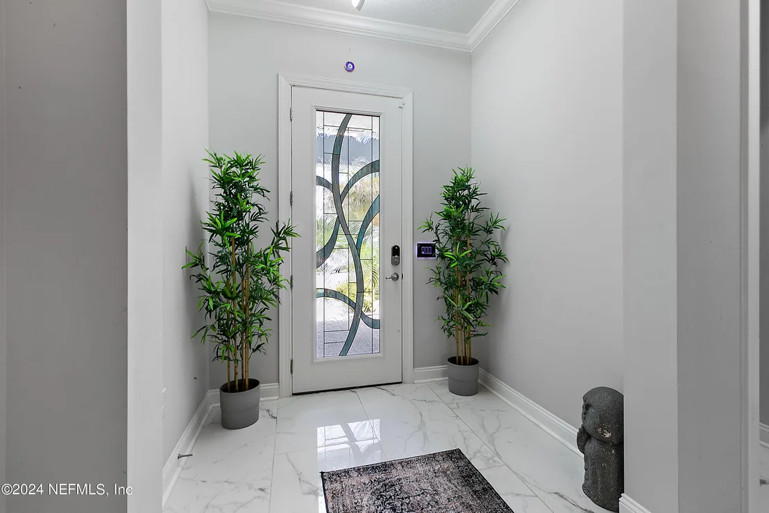 Photo of 10468 SILVERBROOK Trail