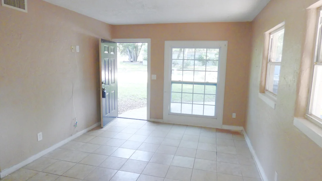 Photo of 1458 DOMAS Drive