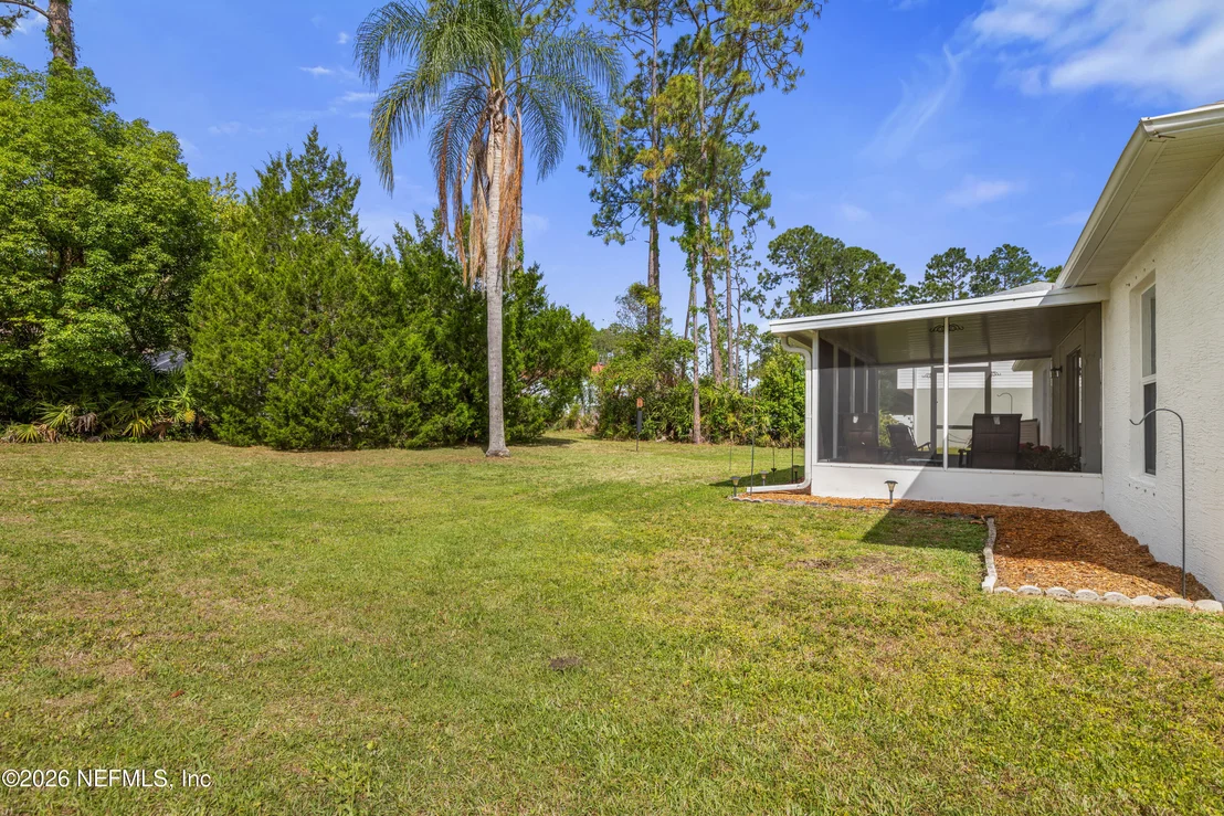 Photo of 38 LLOYD Trail