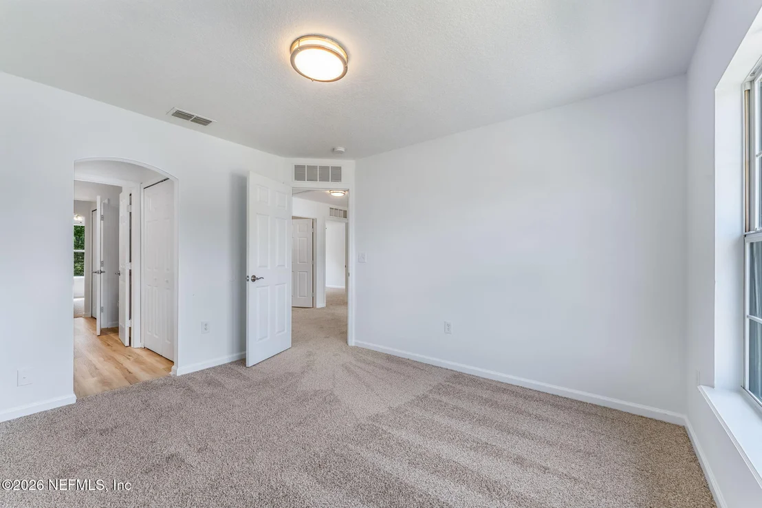 Photo of 9478 BEMBRIDGE MILL Drive