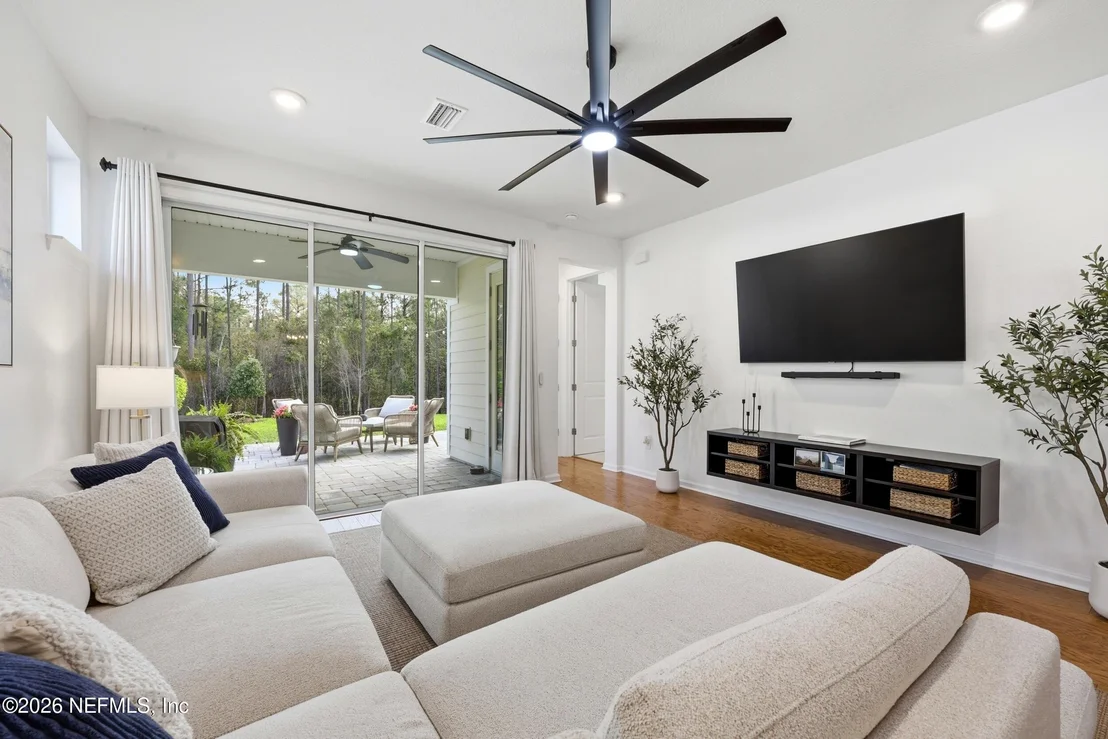 Photo of 357 UNION HILL Drive
