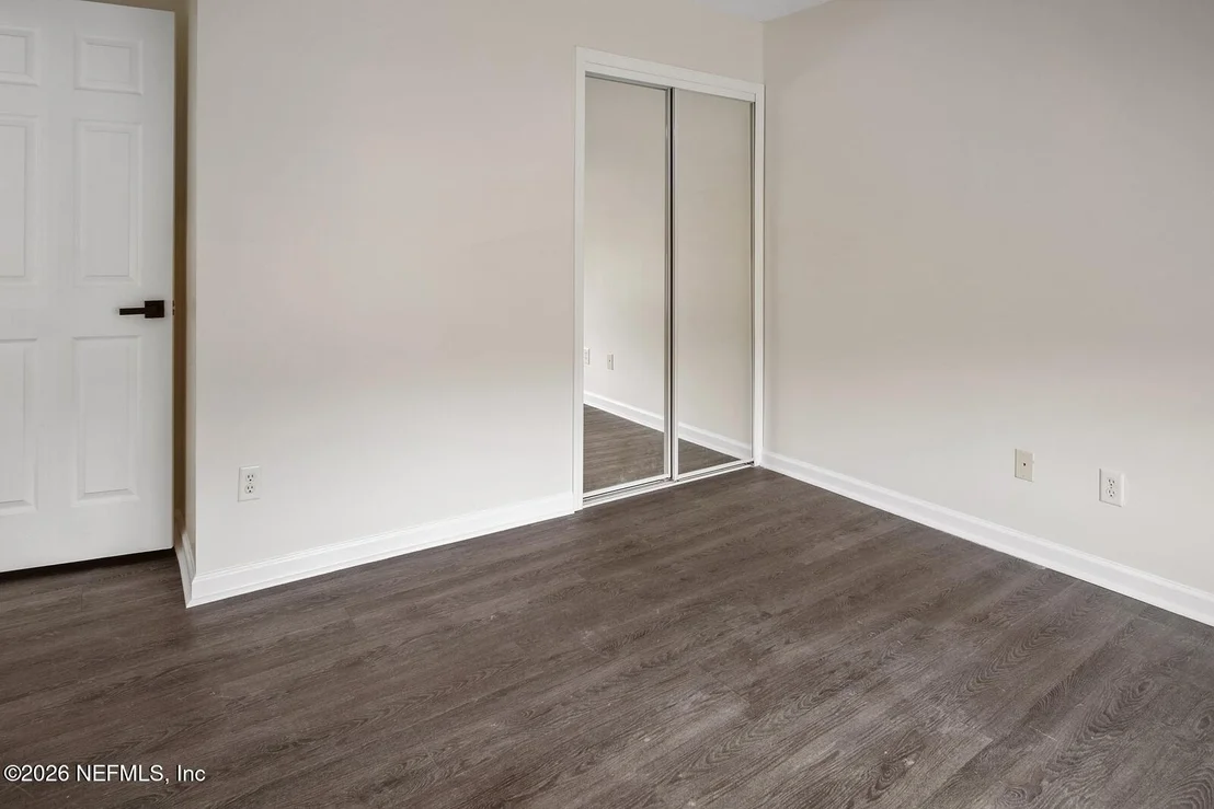 Photo of 535 ROSERUSH Lane