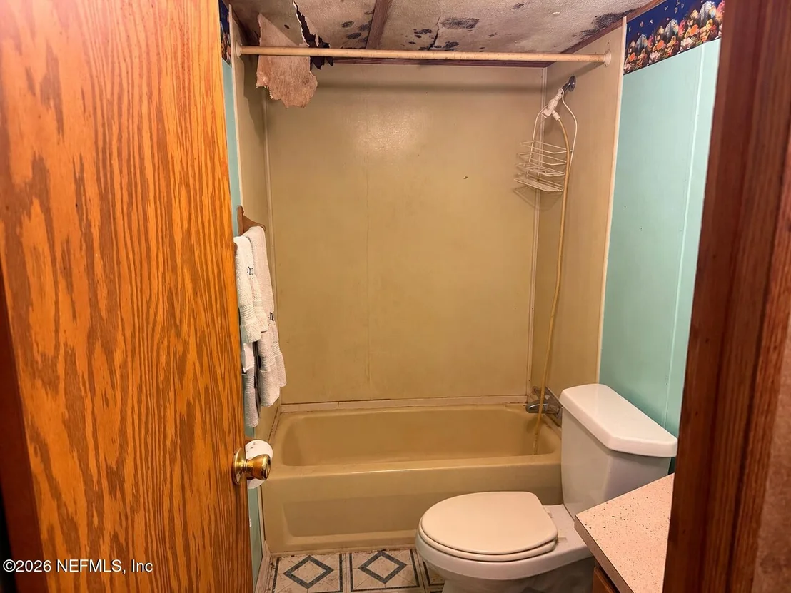 Photo of 1056 BELLAMY Road