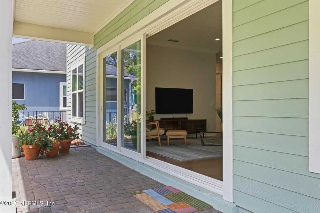 Photo of 275 FRESHWATER Drive