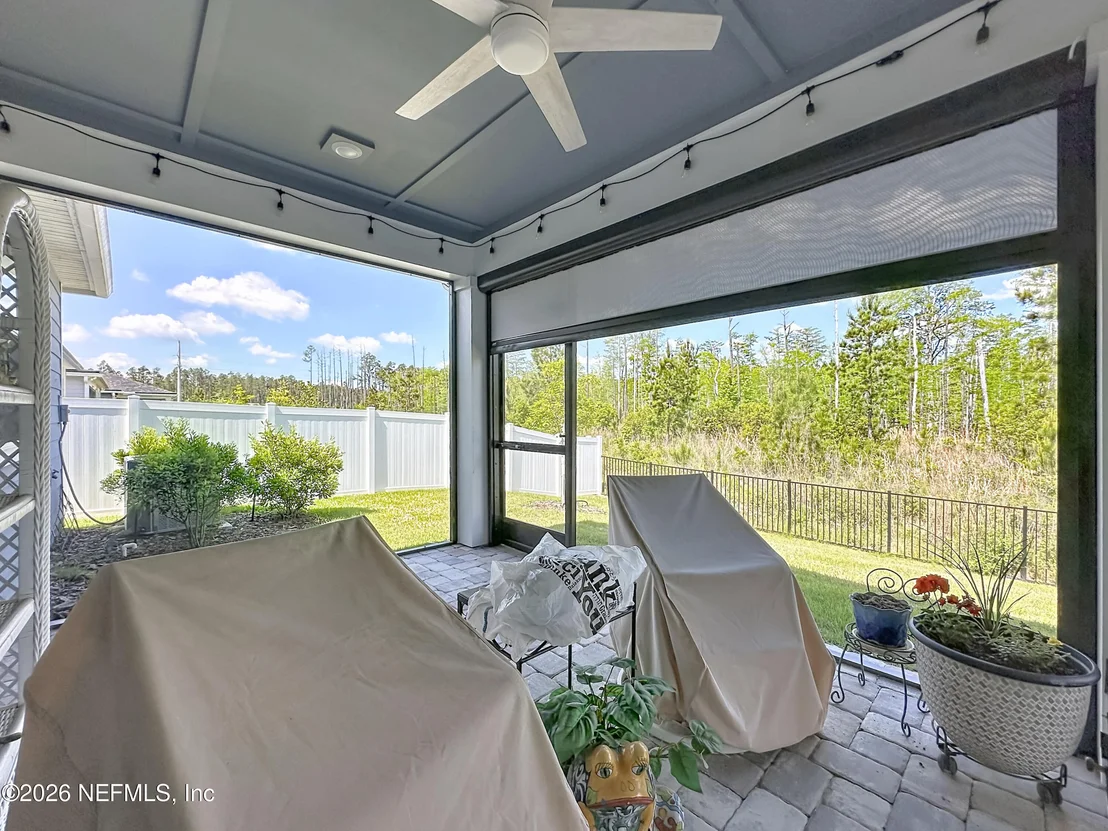 Photo of 426 HAWTHORN PARK Circle