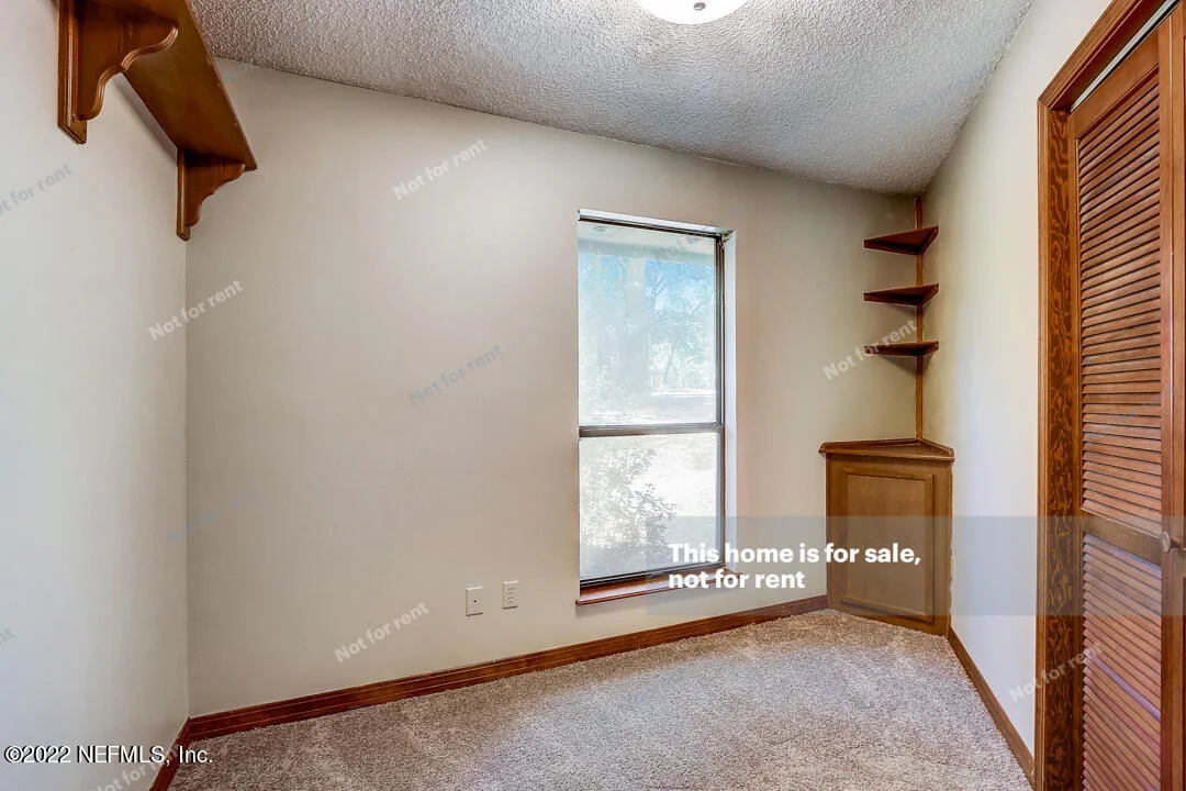 Photo of 4100 HONEYSUCKLE Circle