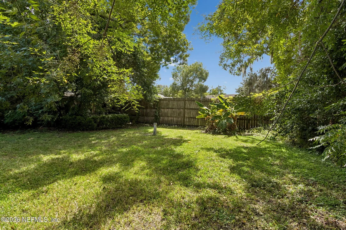 Photo of 4232 APPLETON Avenue