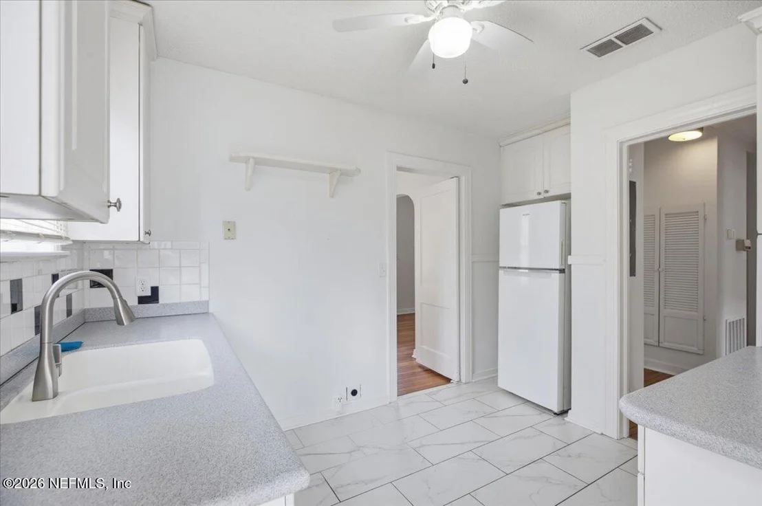 Photo of 1766 GREENRIDGE Road