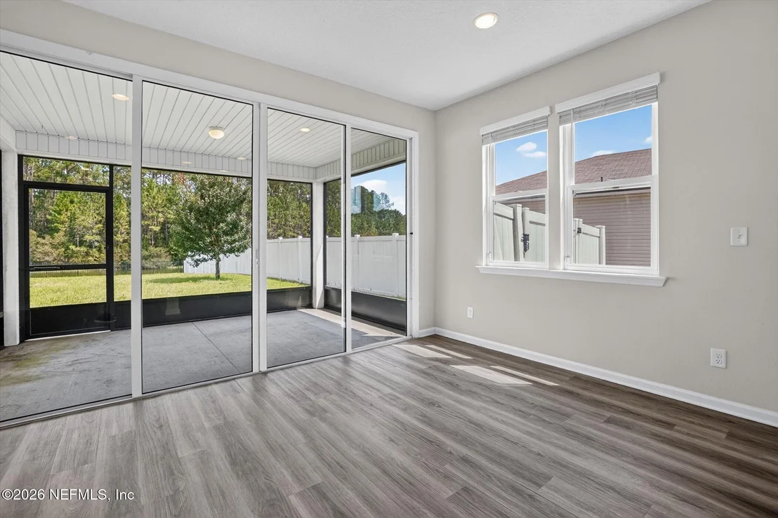 Photo of 4564 PINE RIDGE Parkway