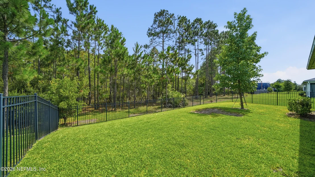 Photo of 1937 AMBERLY Drive