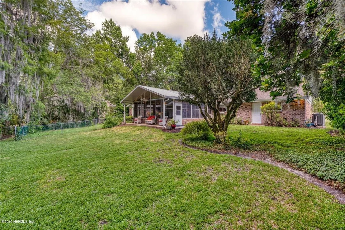 Photo of 2127 LA VACA Road
