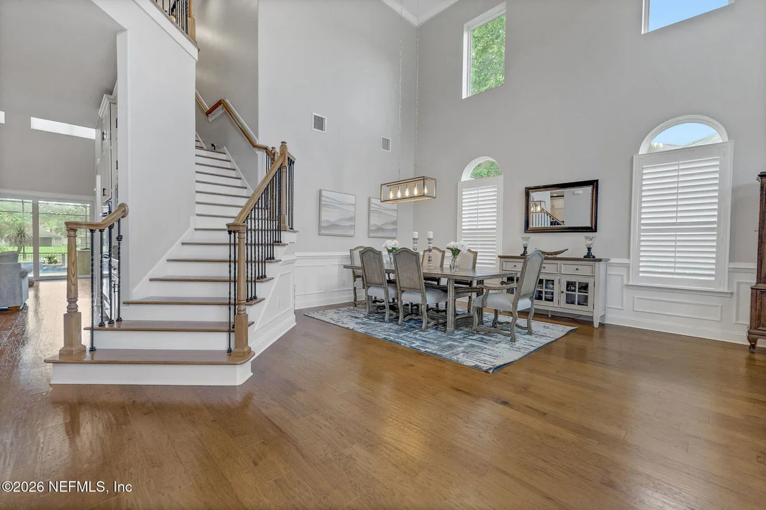 Photo of 137 ELLSWORTH Circle