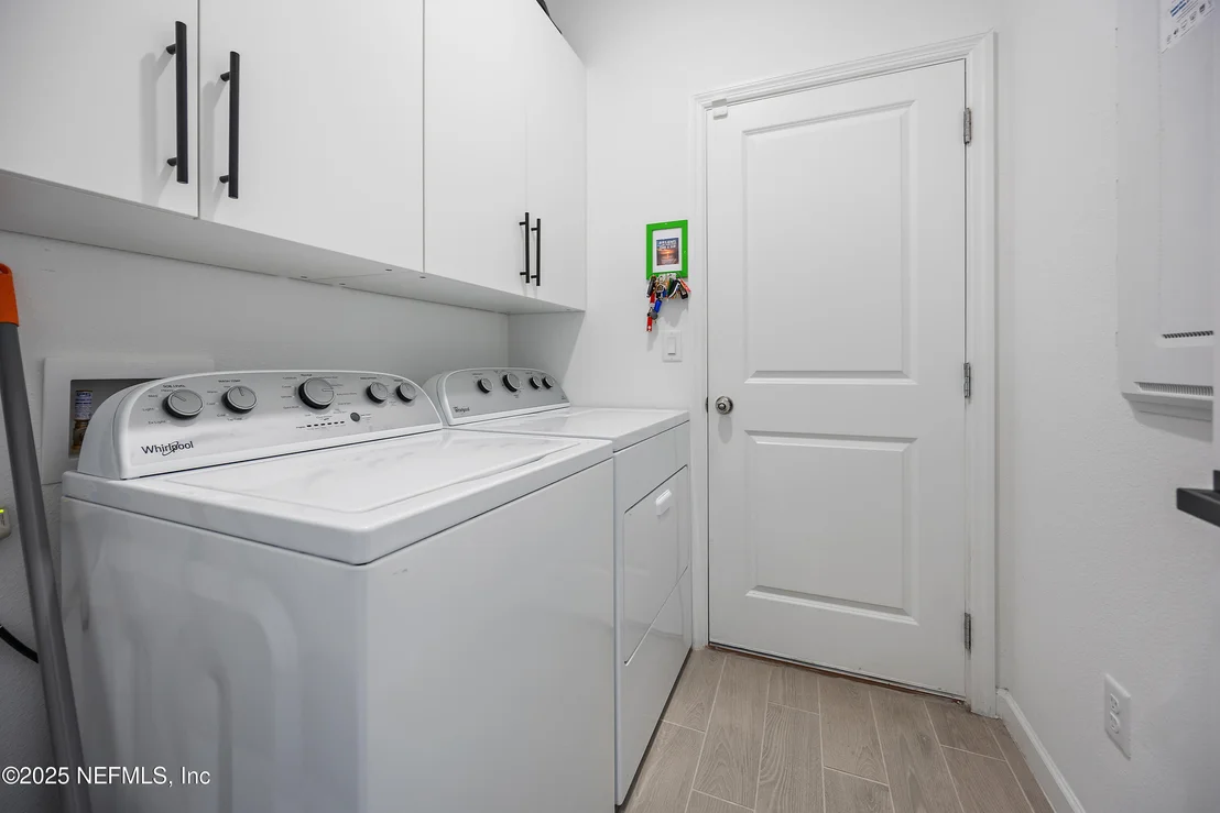 Photo of 75837 PONDSIDE Lane