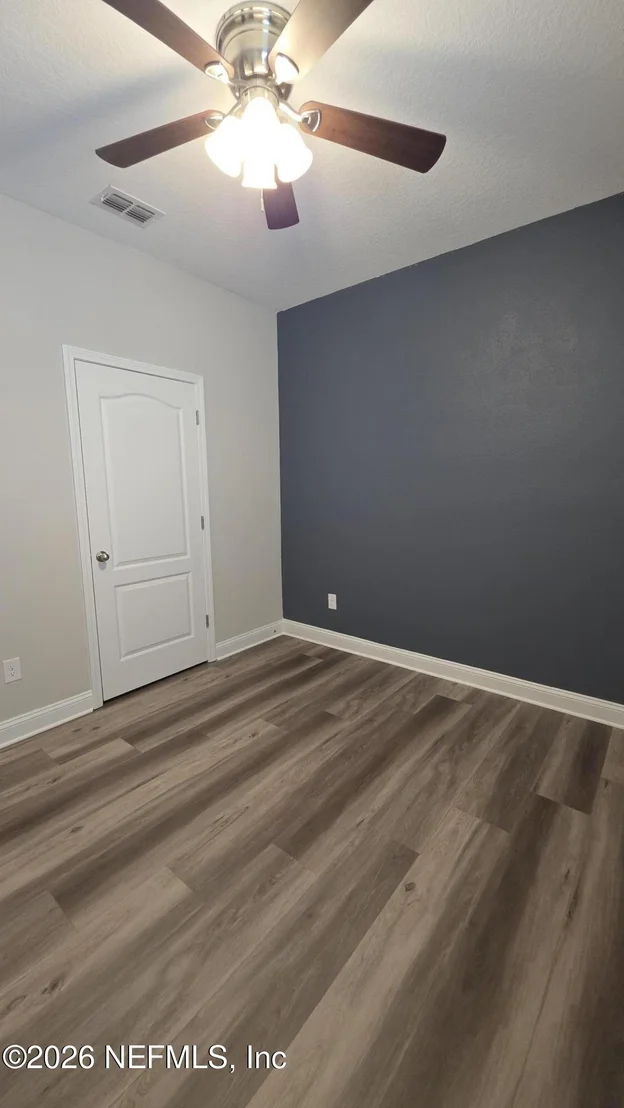 Photo of 261 GREENWAY Lane