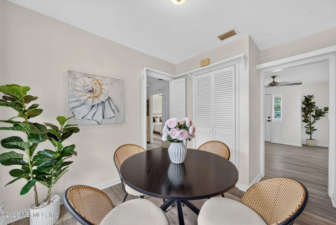 Photo of 18 OCEAN Avenue