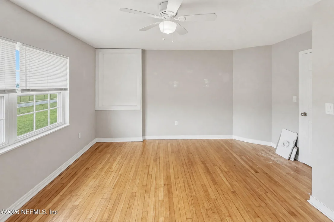 Photo of 477 DEL MONTE Drive