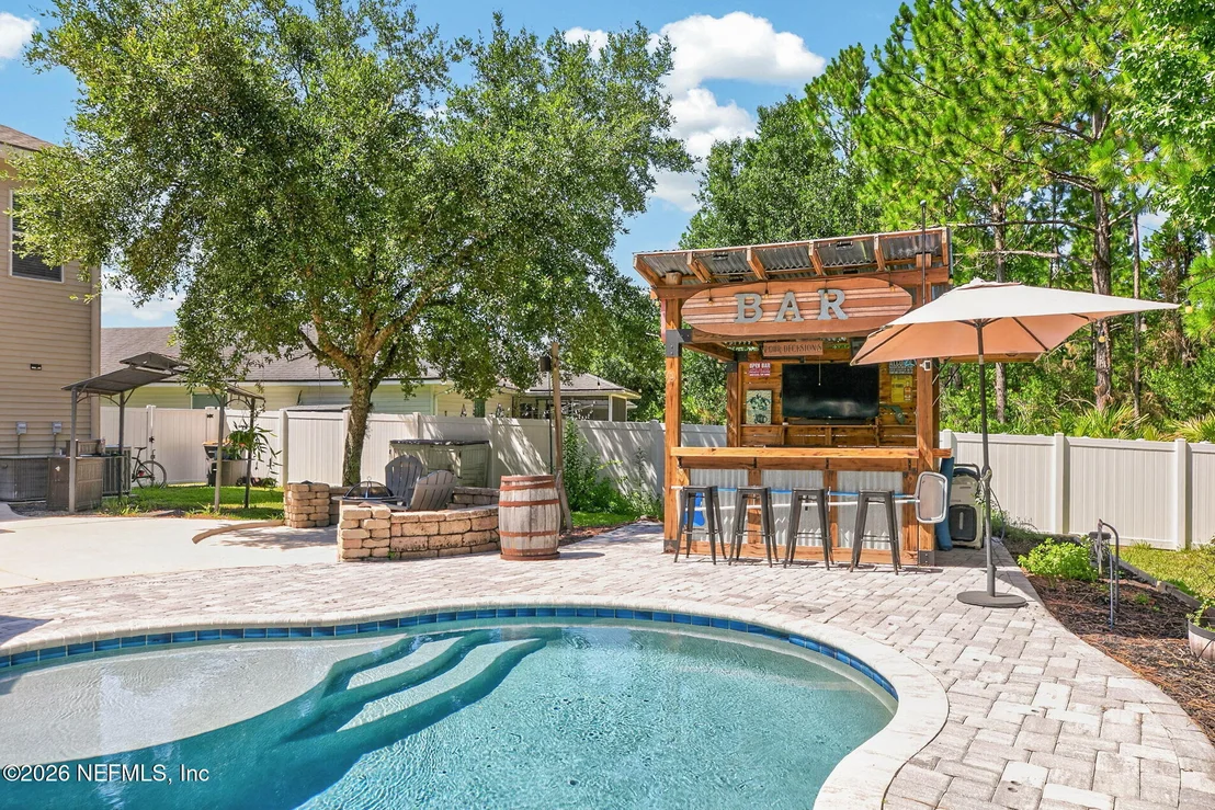 Photo of 9648 BEMBRIDGE MILL Drive