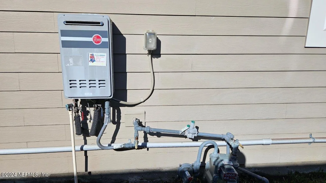Photo of 69 LENS Court
