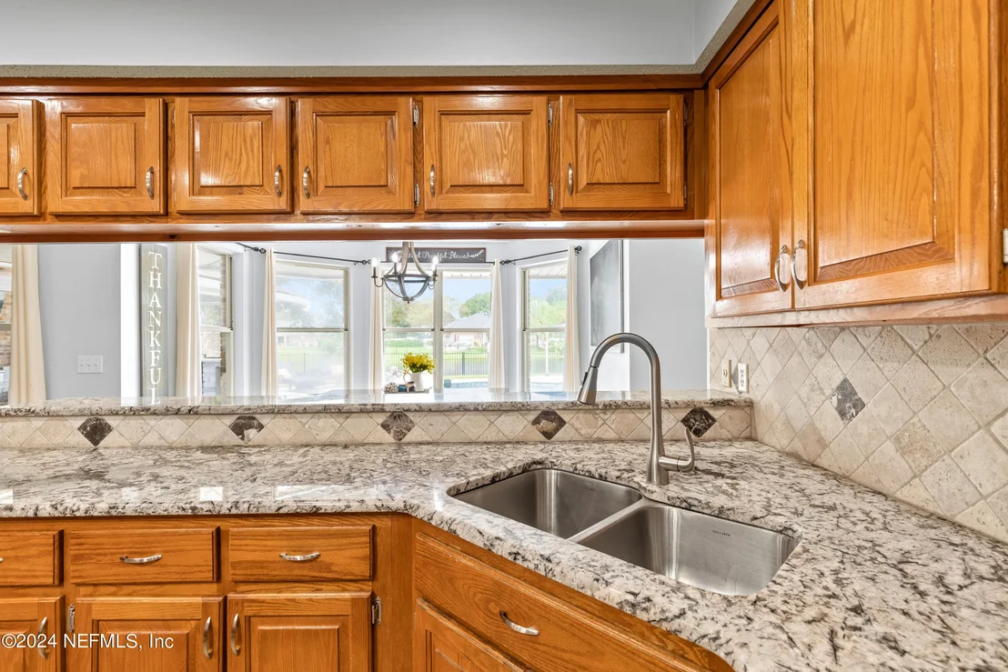 Photo of 10017 PLANK Lane