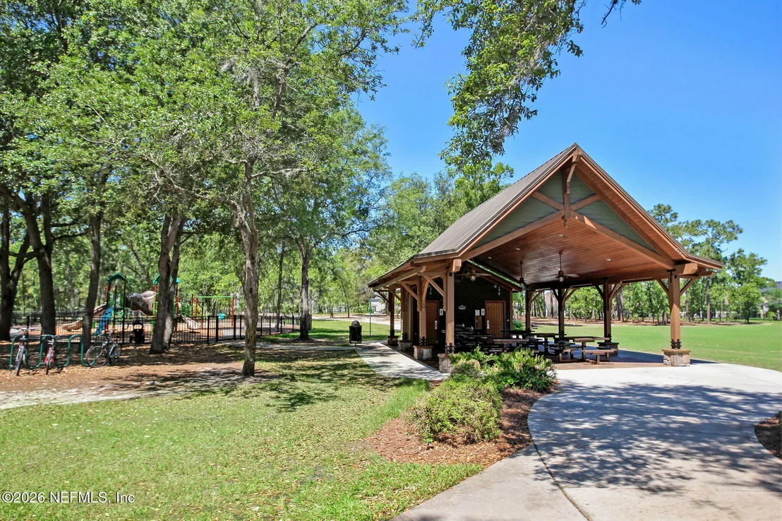 Photo of 35 AUBURNDALE Drive