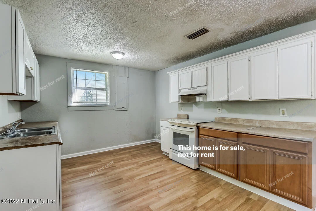 Photo of 1219 ST CLAIR Street