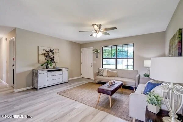 Photo of 734 MILTONDALE Road