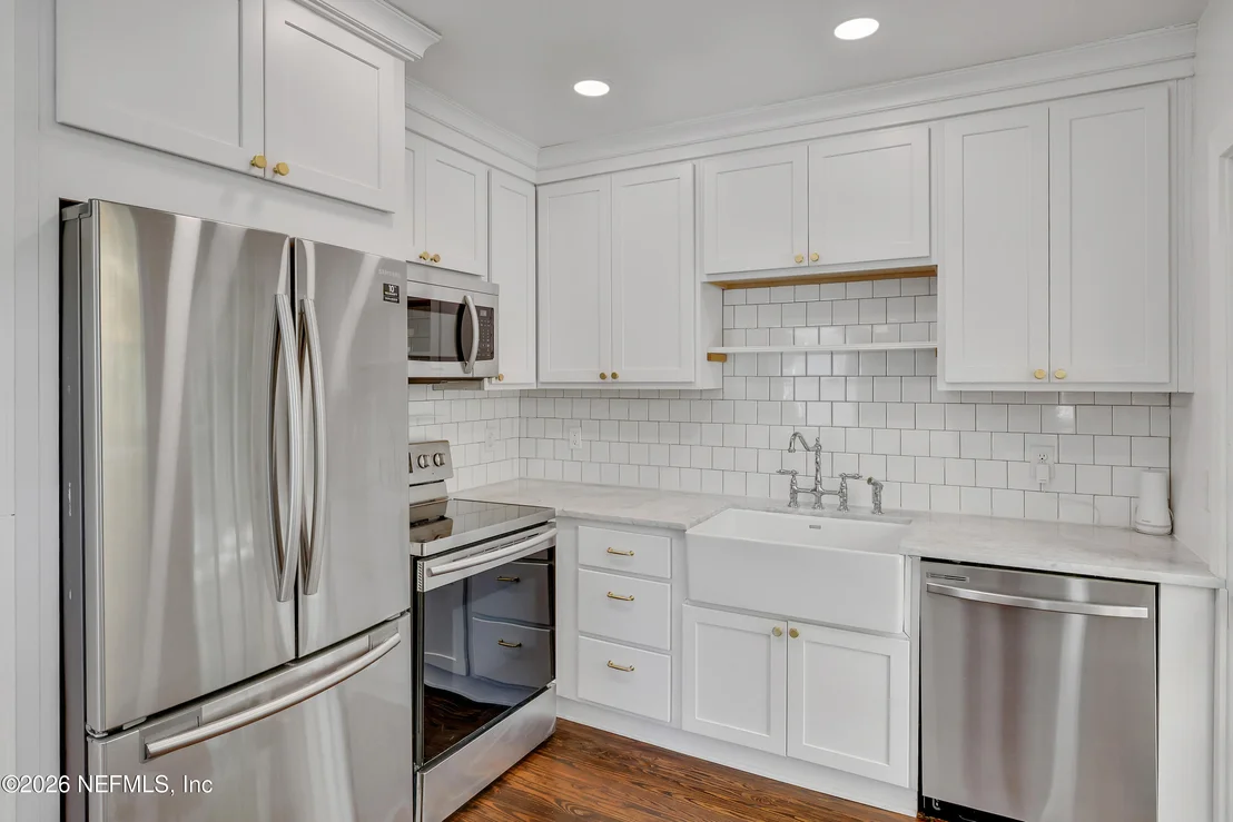 Photo of 1141 HAMILTON Street