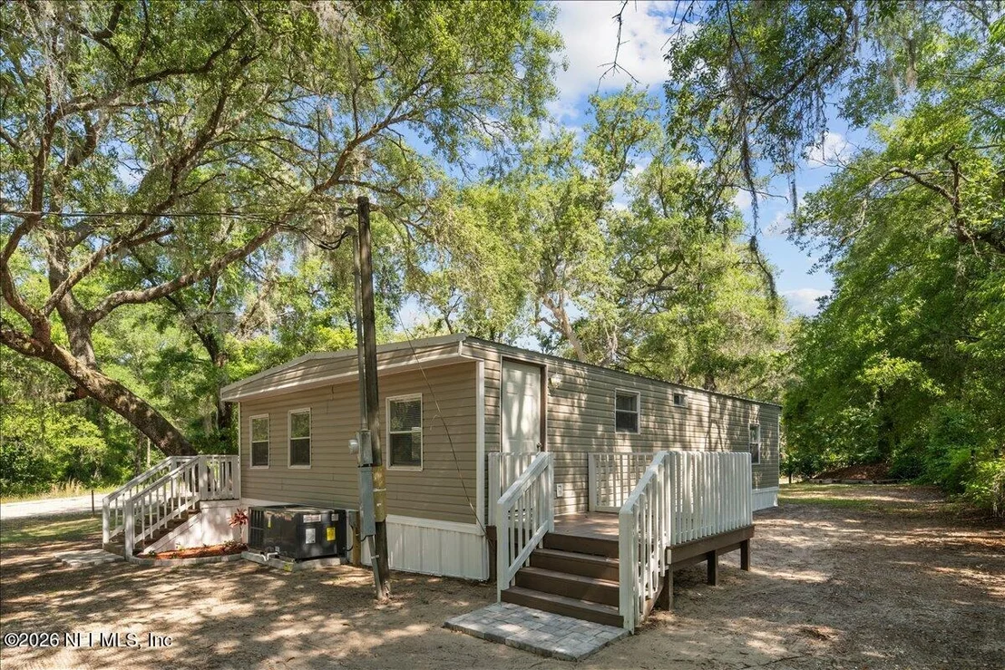 Photo of 113 BLUEGILL Drive