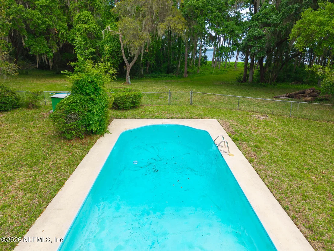Photo of 202 SAINT JOHNS Drive