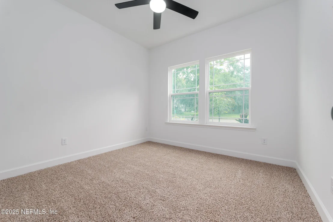 Photo of 1008 CLAY Street